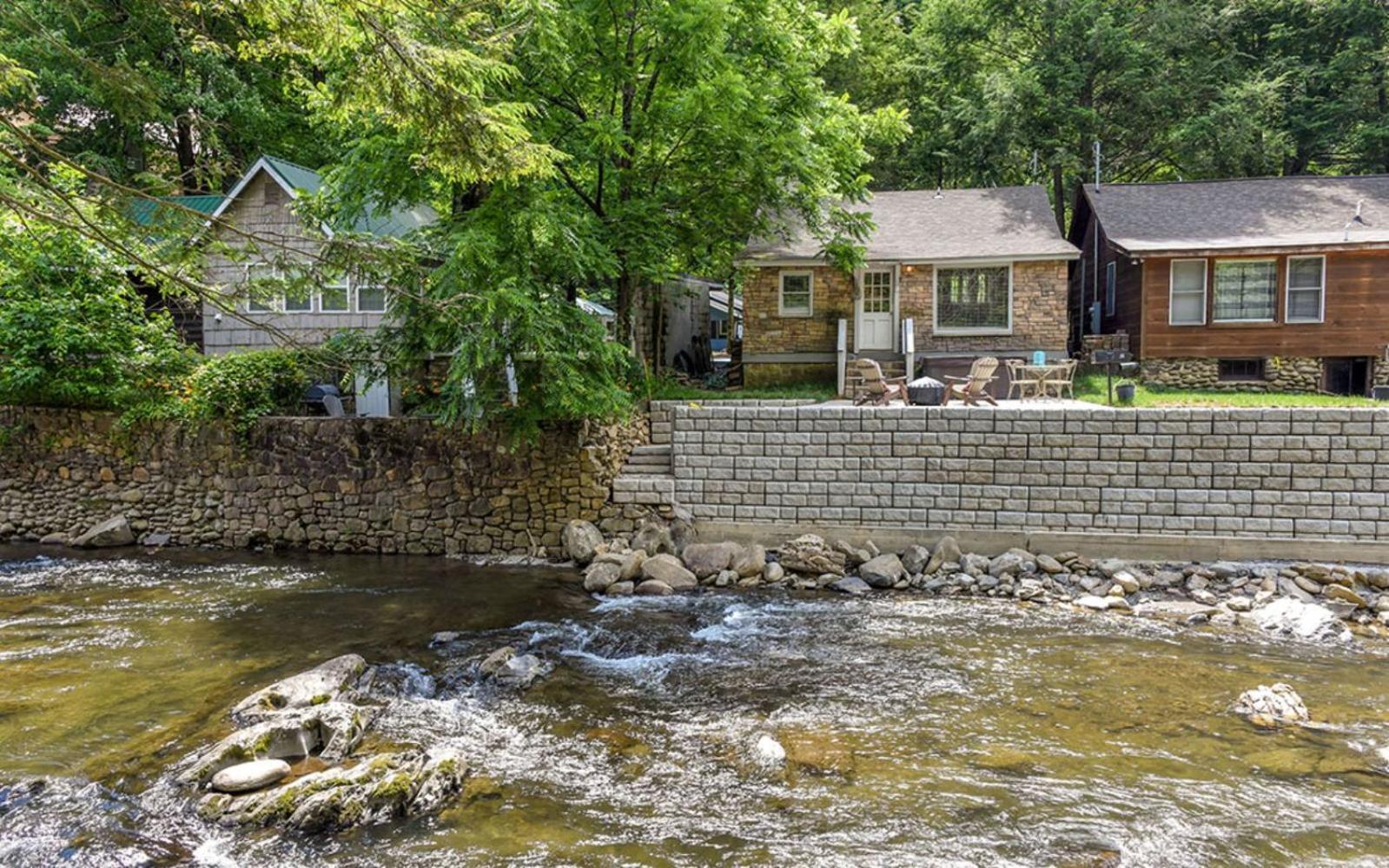 River Romance Gatlinburg Exterior photo